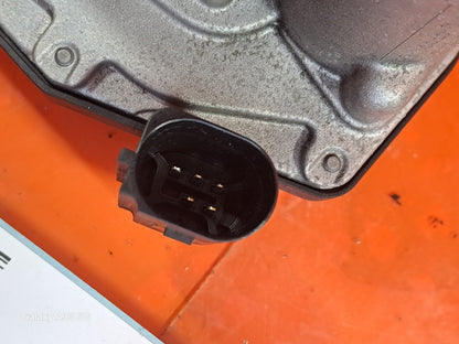 ebay-src:https://i.ebayimg.com/00/s/mtiwmfgxnjaw/z/dauaaeswgajo7tz4/$_57.jpg