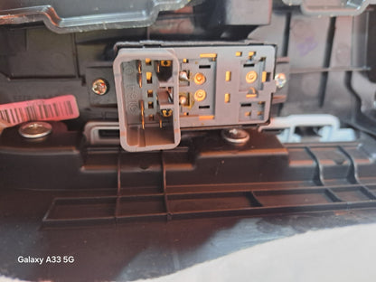 ✅SSANGYONG KORANDO LE 2.2 DIESEL 2018 REAR LEFT DOOR CARD 73230-34000 A288 - Image 9