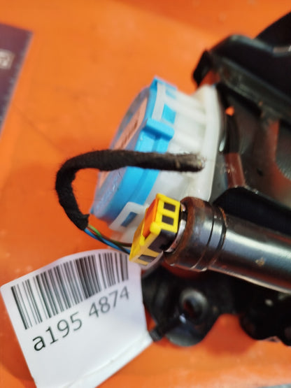 ✅MERCEDES W176 A180 AMG SPORT 1.5 DIESEL 2013 REAR LEFT SEAT BELT 307492399228AH - Image 7