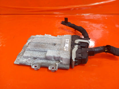 ebay-src:https://i.ebayimg.com/00/s/mtiwmfgxnjaw/z/oxcaaeswp-hqp~uu/$_57.jpg