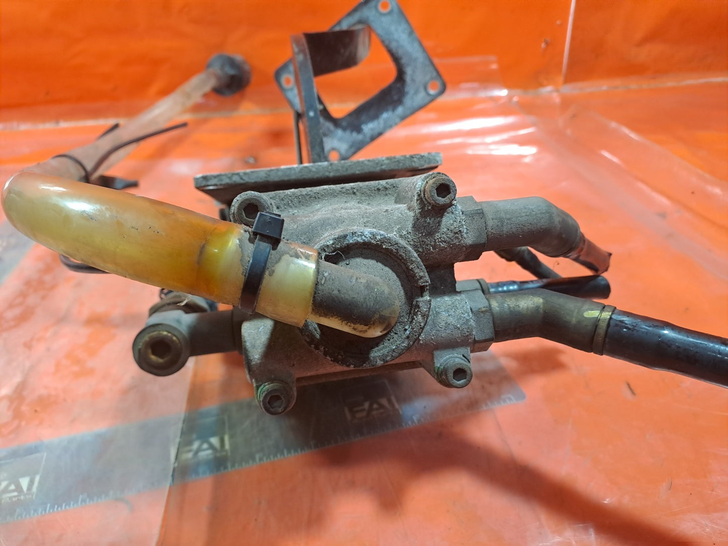 ebay-src:https://i.ebayimg.com/00/s/mtiwmfgxnjaw/z/ki4aaeswyfhpoutq/$_57.jpg