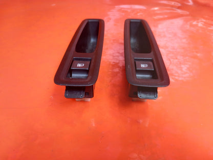 Dacia Jogger 1.0 Petrol 2024 Rear Electric Window Switches Pair 829604081R A391 - Image 8