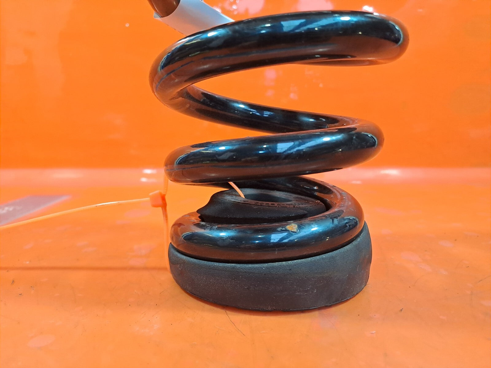 ebay-src:https://i.ebayimg.com/00/s/mtiwmfgxnjaw/z/nsqaaosw2brnflg6/$_57.jpg