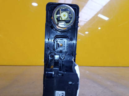✅2012 Range Rover Evoque L538 AUX In USB IPod Connectivity Socket Port LR025882 - Image 10