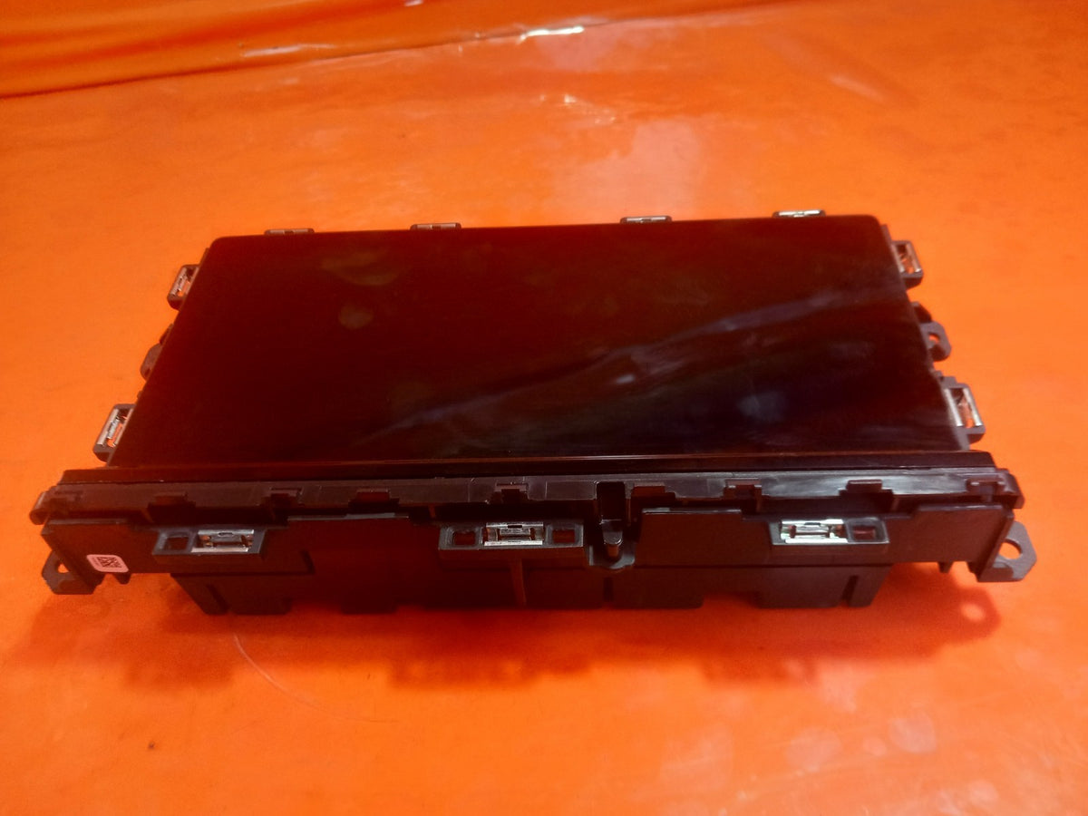 VW Golf R-Line MK8 1.5 Petrol 2021 Sat Nav Multimedia Display Screen A349 - Image 3