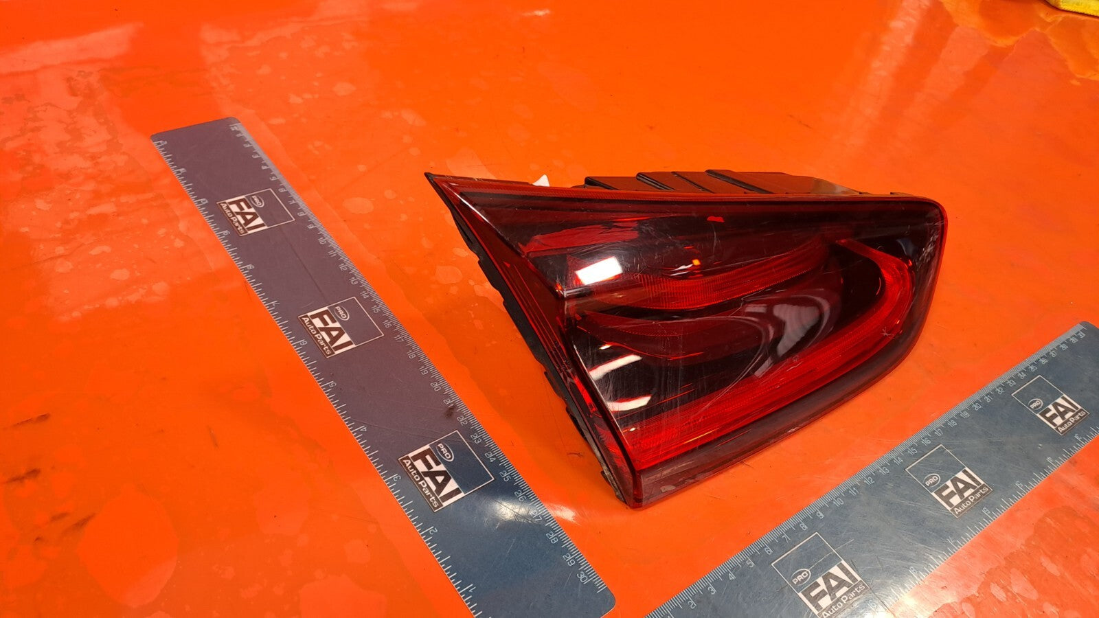 ebay-src:https://i.ebayimg.com/00/s/otawwde2mda=/z/ps0aaoswcsfnbsdh/$_57.jpg