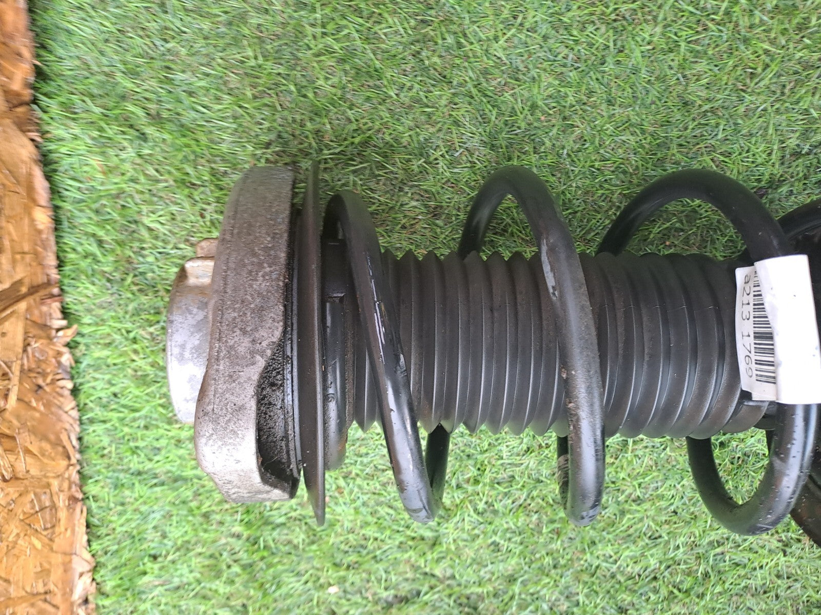 ✅Mercedes A-Class A 180 1.6 Petrol 2012 FRONT LEFT SUSPENSION SHOCK ABSORBER - Image 11
