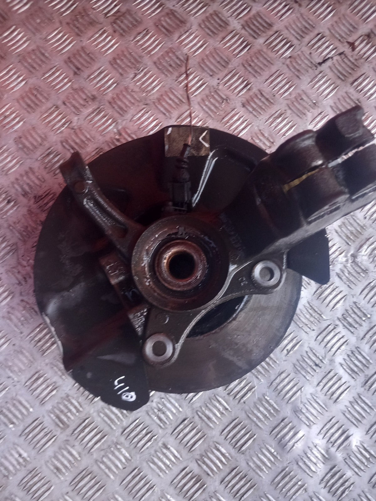 2021 VW Transporter T30 Front Left Wheel Hub Bearing Warranty A410 - Image 2