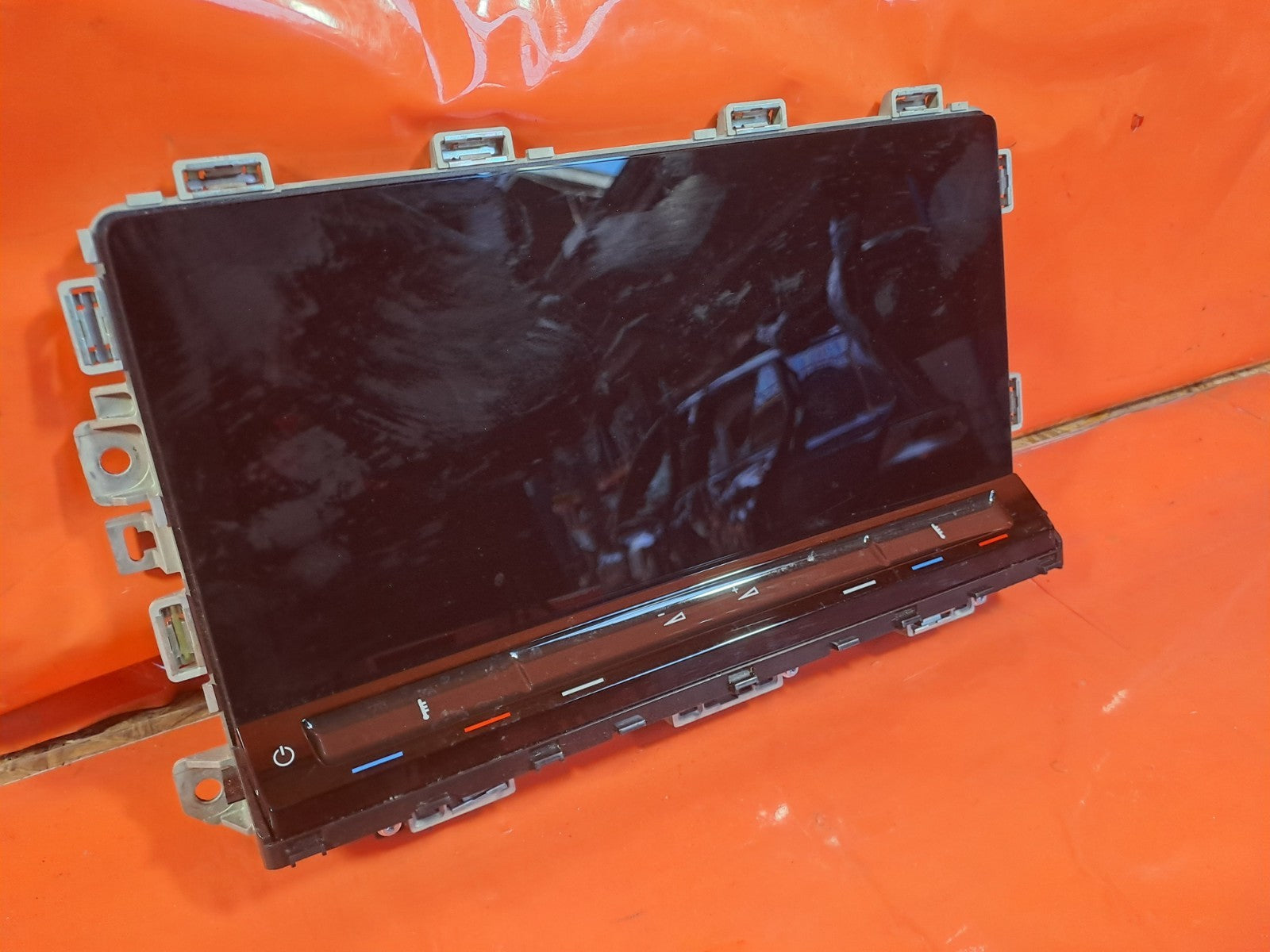 ✅2022 VW Golf GTE Sat Nav Head Unit & Display Screen 5H0919605B 5H0035820K A388 - Image 3
