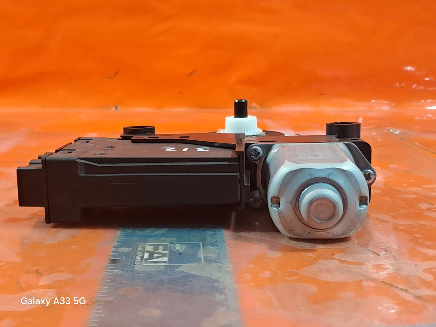 ebay-src:https://i.ebayimg.com/00/s/mtiwmfgxnjaw/z/t6oaaeswpbdpg3kk/$_57.jpg