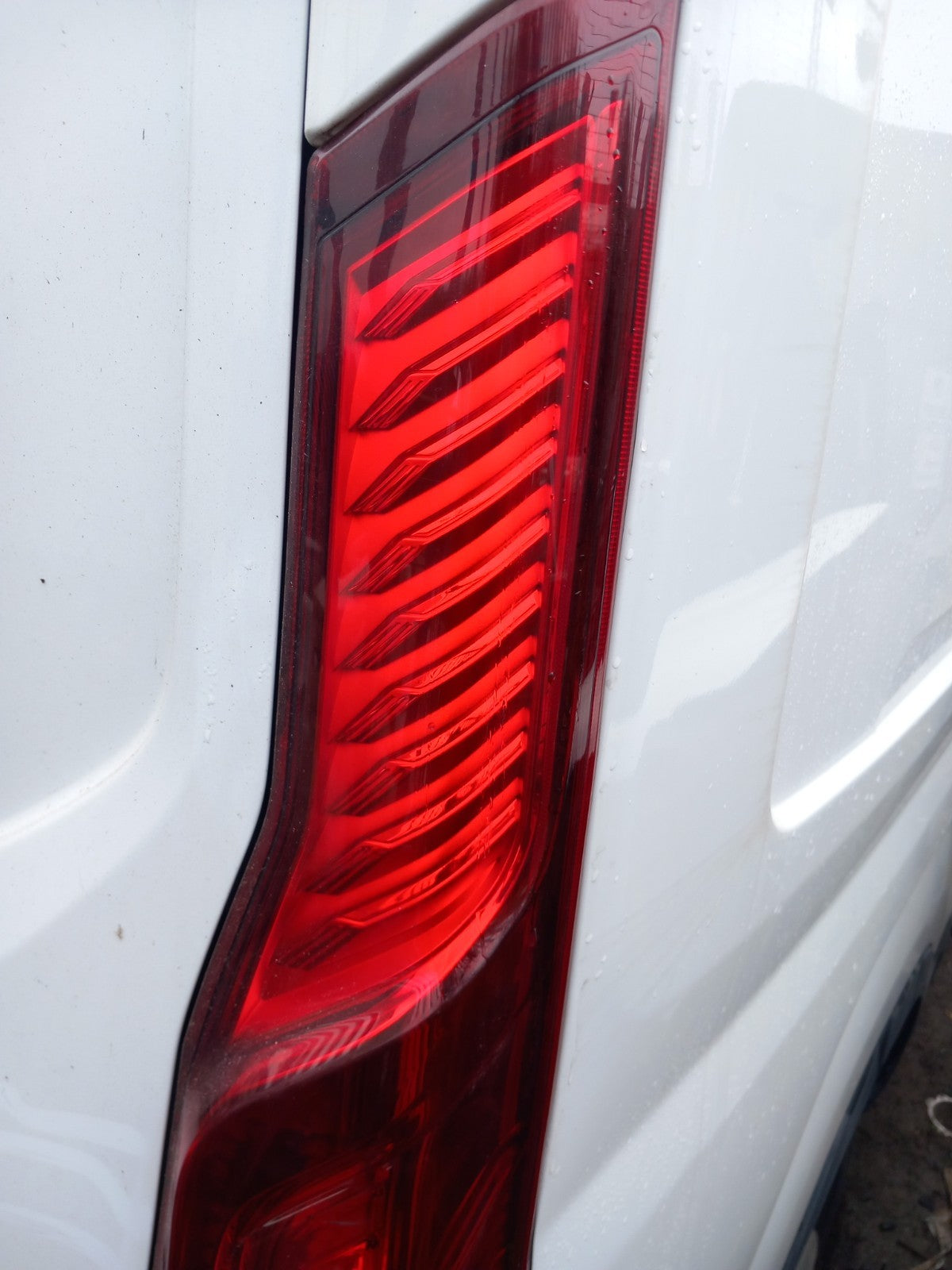 2023 Maxus Deliver 9 Rear Right Tail Light Warranty A425 - Image 3