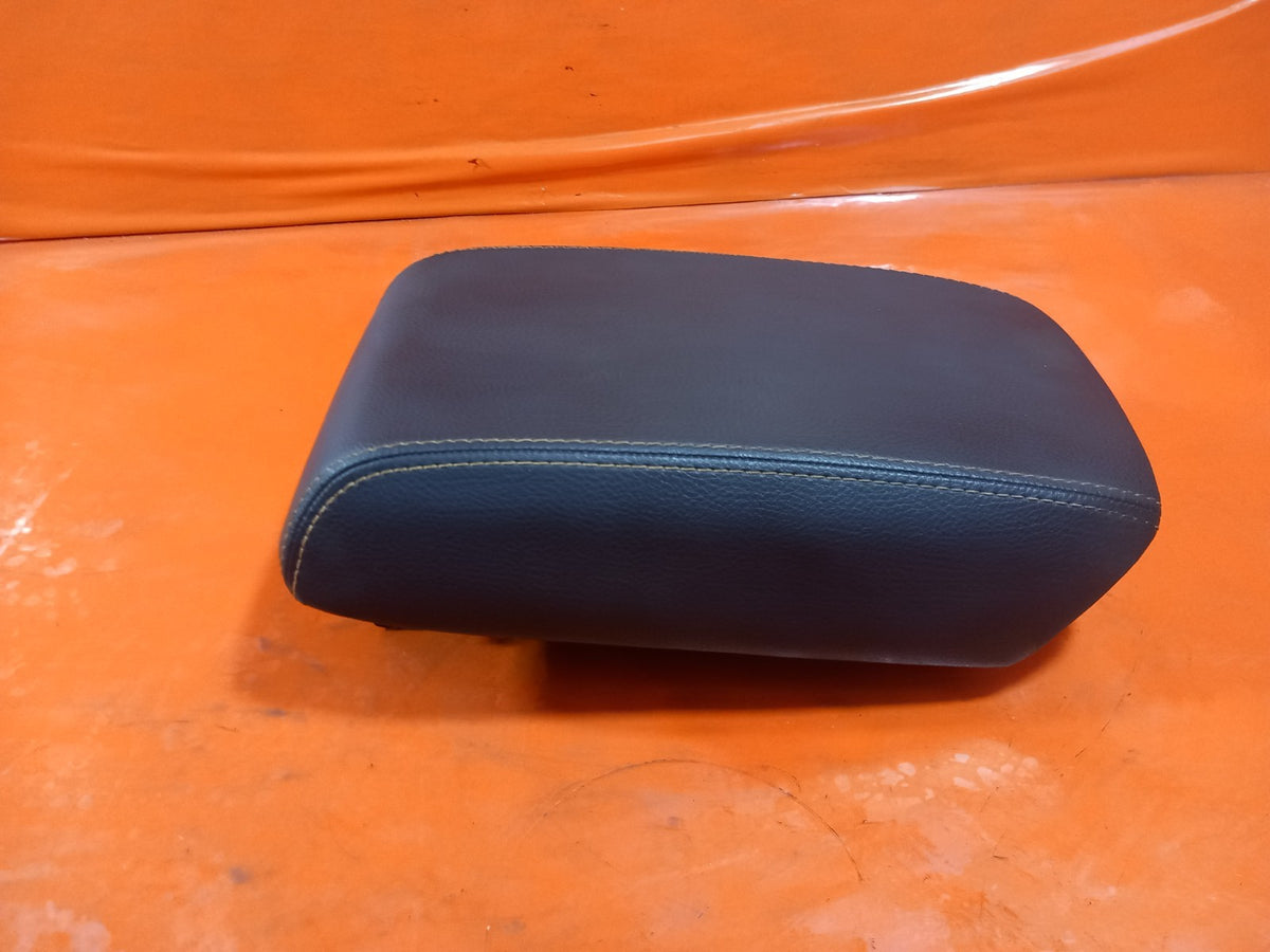 ebay-src:https://i.ebayimg.com/00/s/mtiwmfgxnjaw/z/guyaaeswondq4kbq/$_57.jpg