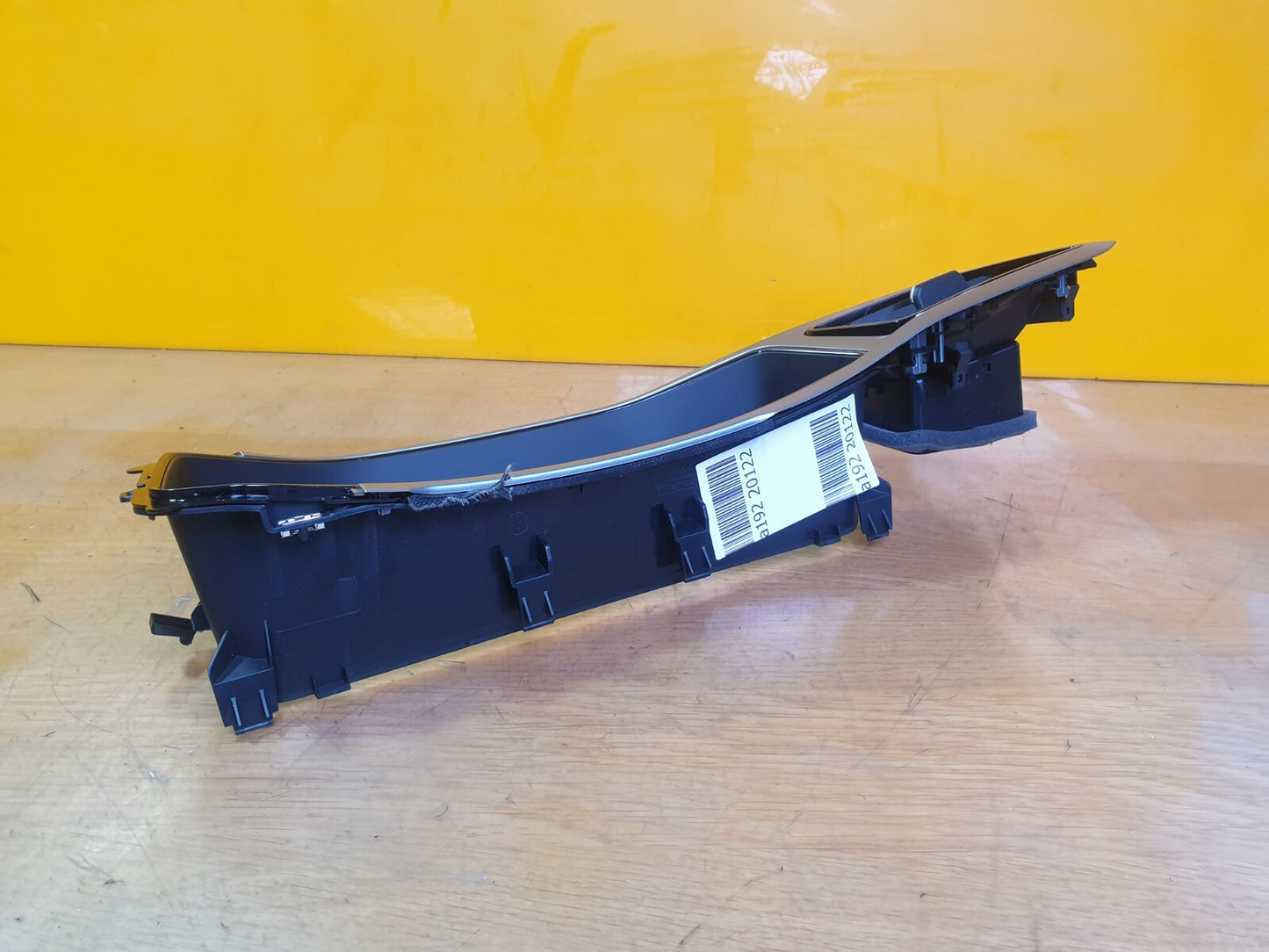 ebay-src:https://i.ebayimg.com/00/s/mtiwmfgxnjaw/z/jhiaaoswxjtmbzlk/$_57.jpg