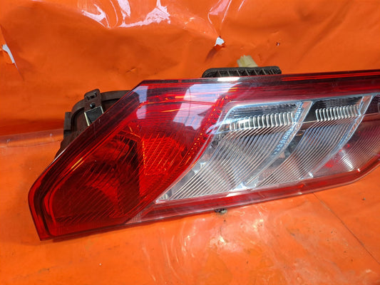 ✅Ford Tourneo Custom 2.0 Diesel 2017 Rear Tail Light Pair BK2113N099AB Warranty - Image 2