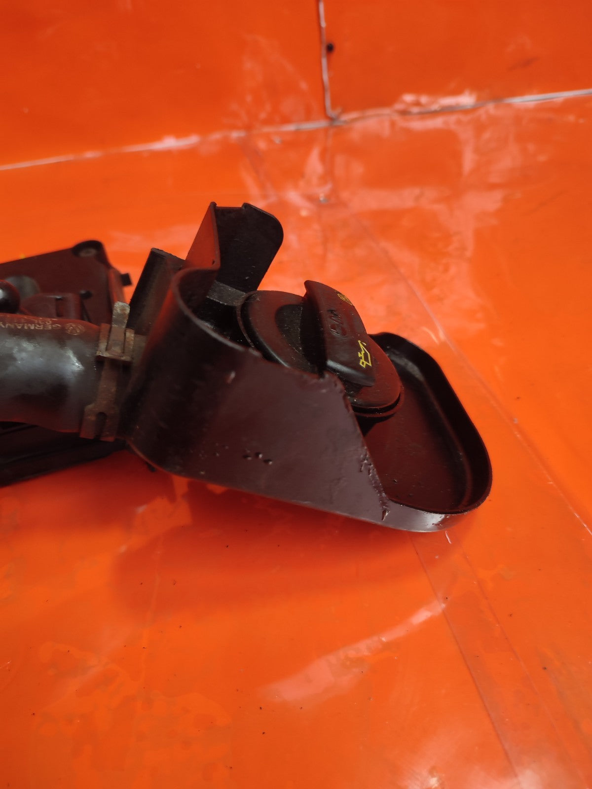 ✅Volkswagen Crafter CR35 2015 2.0 Diesel Oil Filler Pipe Neck 03L115310 A275 - Image 11