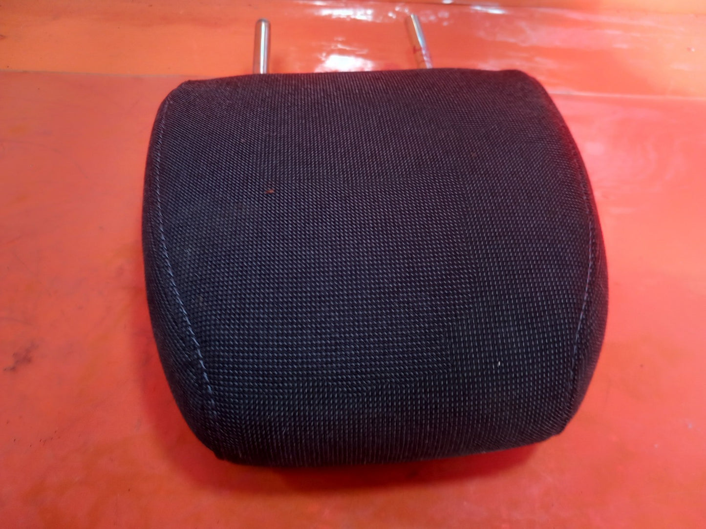 Ford Tourneo Custom 2.2 Diesel 2015 Front Headrests Pair Cloth Warranty A371 - Image 9