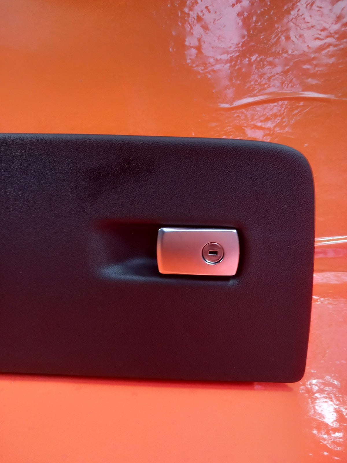 BMW X5 G05 3.0 Petrol 2025 Glove Box Storage Compartment 9399720 3399252 9313574 - Image 4