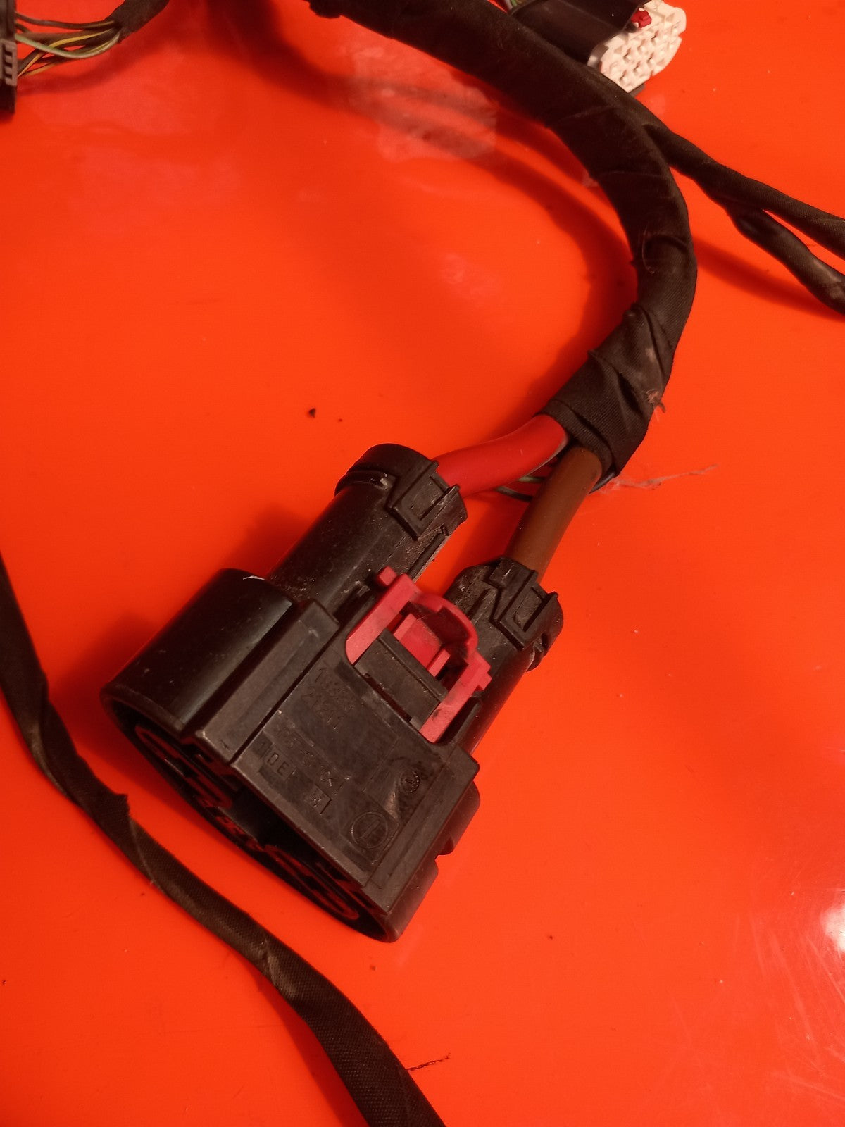 ebay-src:https://i.ebayimg.com/00/s/mtywmfgxmjaw/z/4oiaaeswkodqfuu-/$_57.jpg