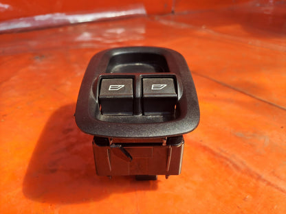 ✅2016 Ford Transit Custom Front Right Door Window Switch GK2T-14A132-DB A373 - Image 2