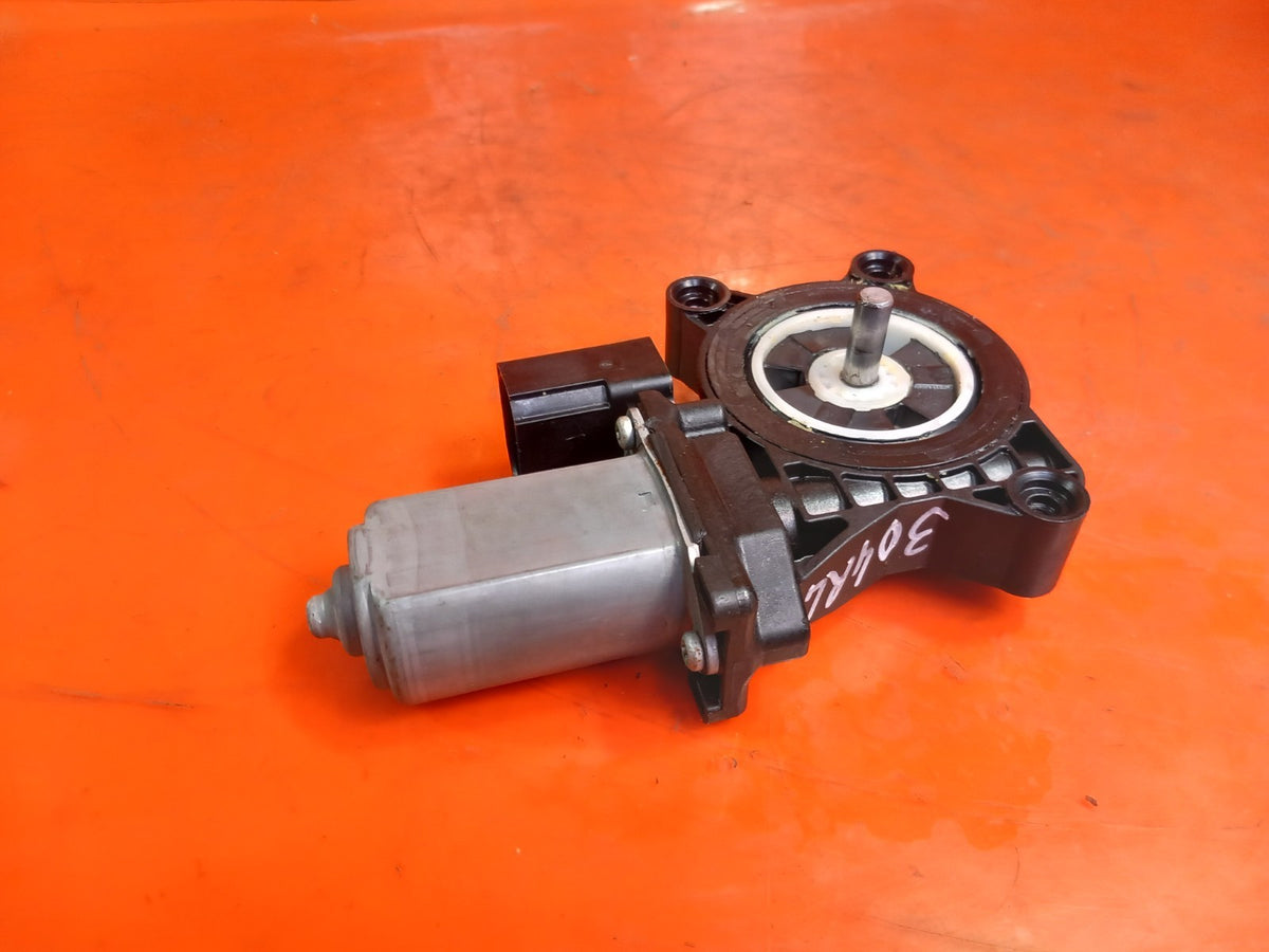 ebay-src:https://i.ebayimg.com/00/s/mtiwmfgxnjaw/z/d5uaaesw9knqhff~/$_57.jpg