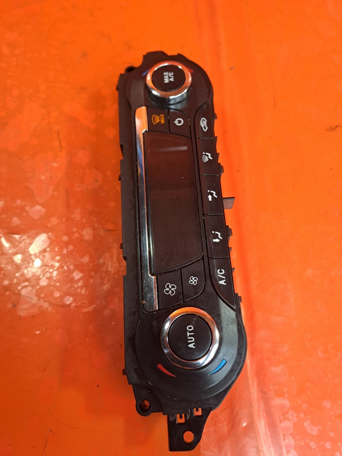ebay-src:https://i.ebayimg.com/00/s/mtywmfgxmjaw/z/ubcaaeswaebpjjaq/$_57.jpg