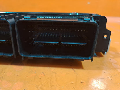 ebay-src:https://i.ebayimg.com/00/s/mtiwmfgxnjaw/z/auaaaoswdadnzeik/$_57.jpg