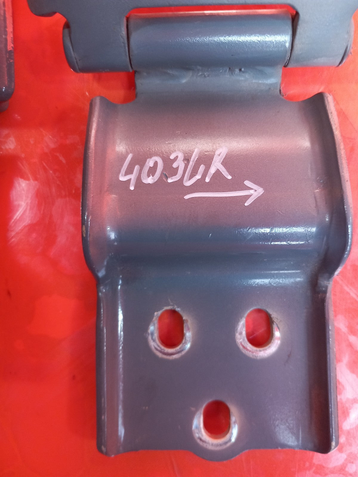 ebay-src:https://i.ebayimg.com/00/s/mtywmfgxmjaw/z/pdiaaeswb7tqeya-/$_57.jpg