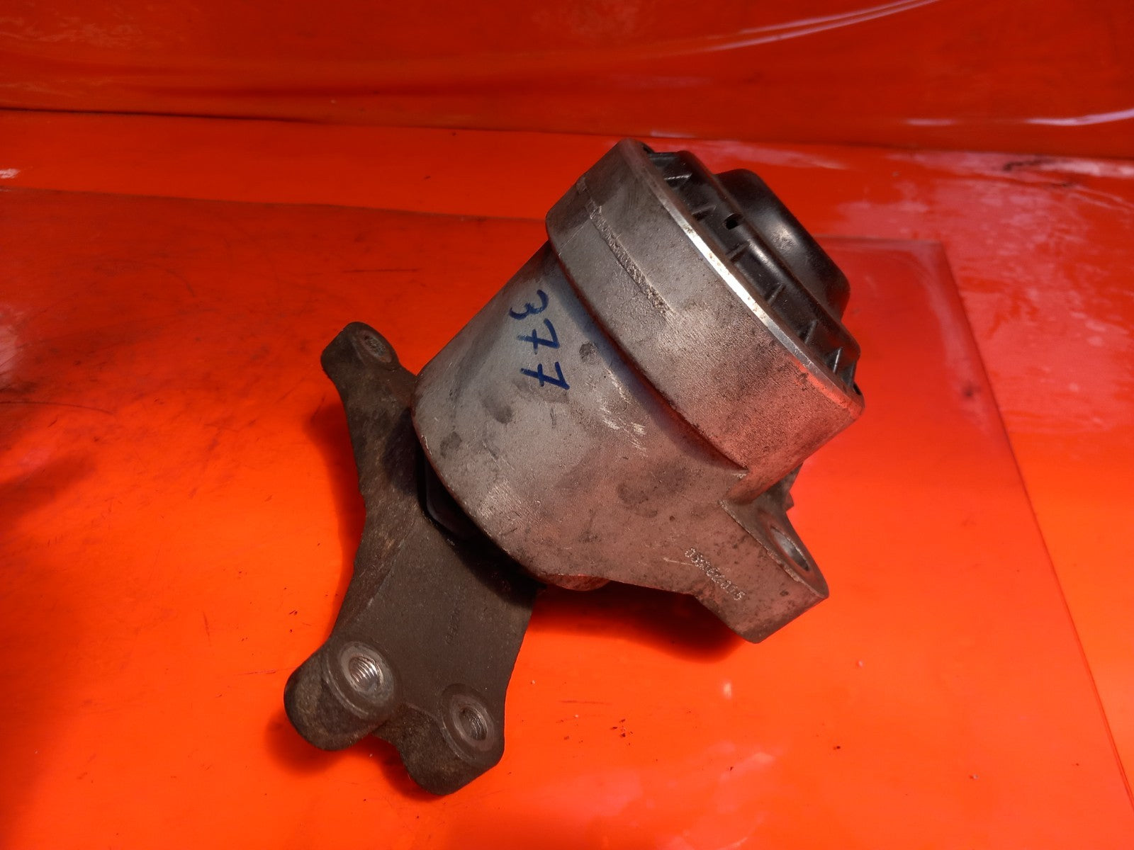 ebay-src:https://i.ebayimg.com/00/s/mtiwmfgxnjaw/z/fuiaaeswobdqaaks/$_57.jpg