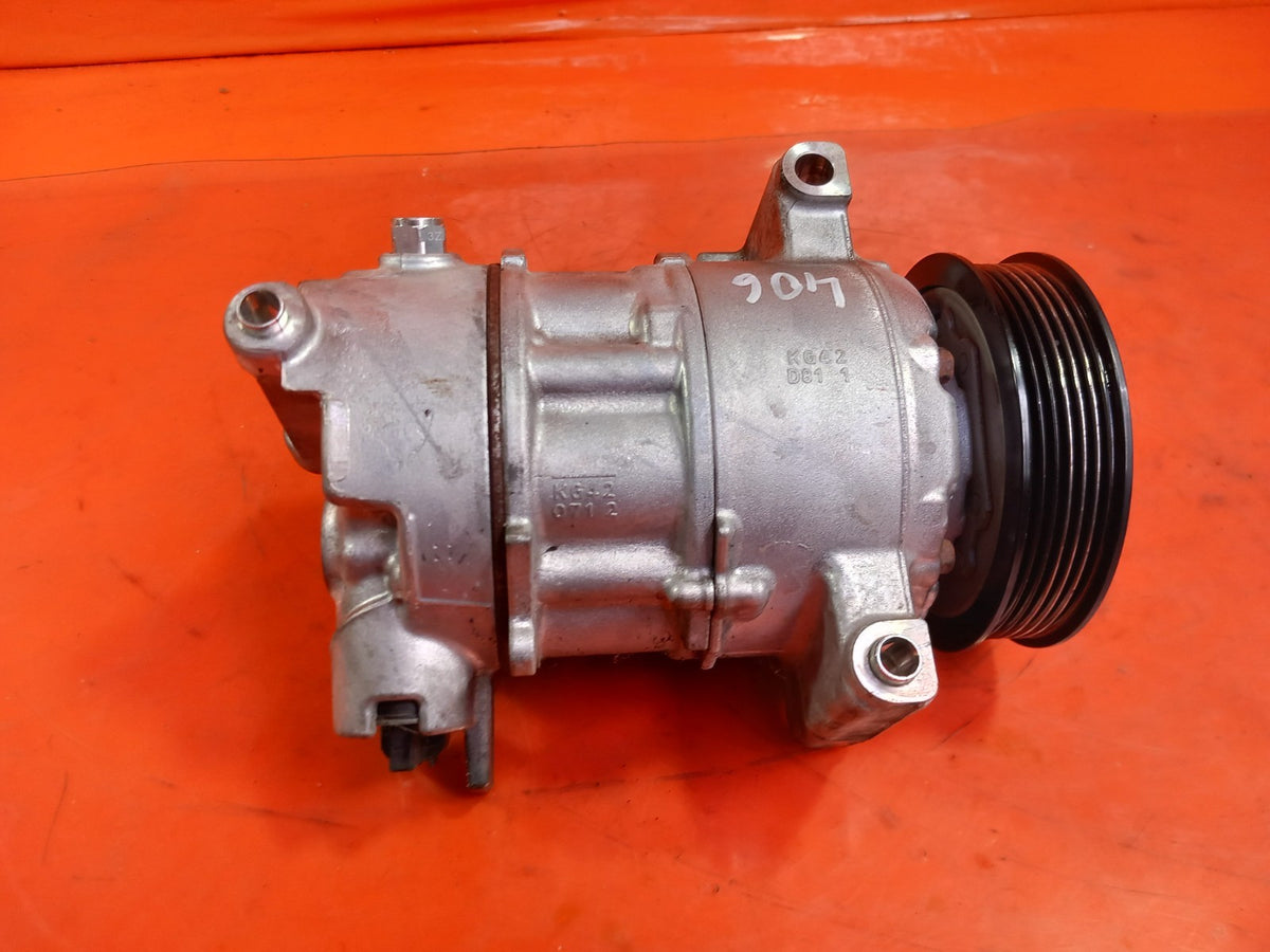 ebay-src:https://i.ebayimg.com/00/s/mtiwmfgxnjaw/z/4eyaaesw7dbqibci/$_57.jpg