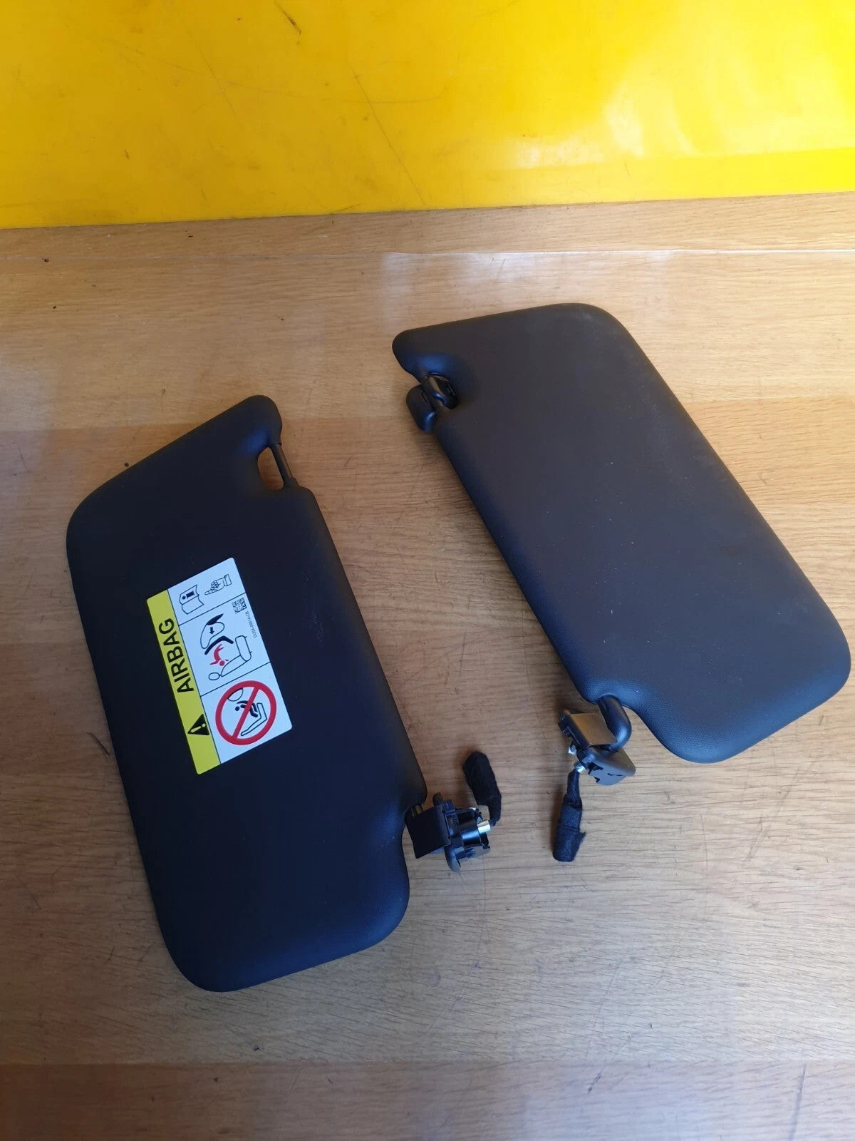 ✅Ford Puma St-Line 1.0 Petrol 2022 Sun Visors Pair Warranty A202 - Image 2