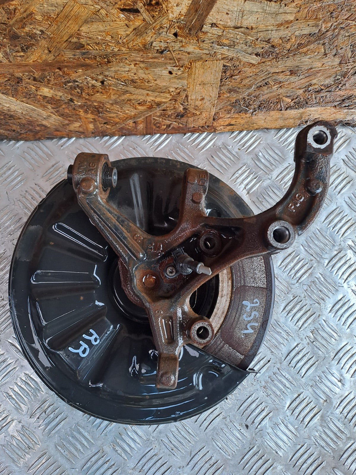 ✅VW GOLF GTE MK8 1.4 PETROL 2023 REAR RIGHT HUB Warranty A294 - Image 4