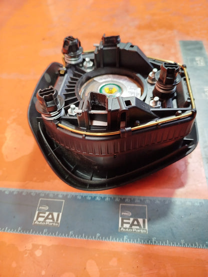 ebay-src:https://i.ebayimg.com/00/s/mtywmfgxmjaw/z/aocaaoswas1njvc4/$_57.jpg