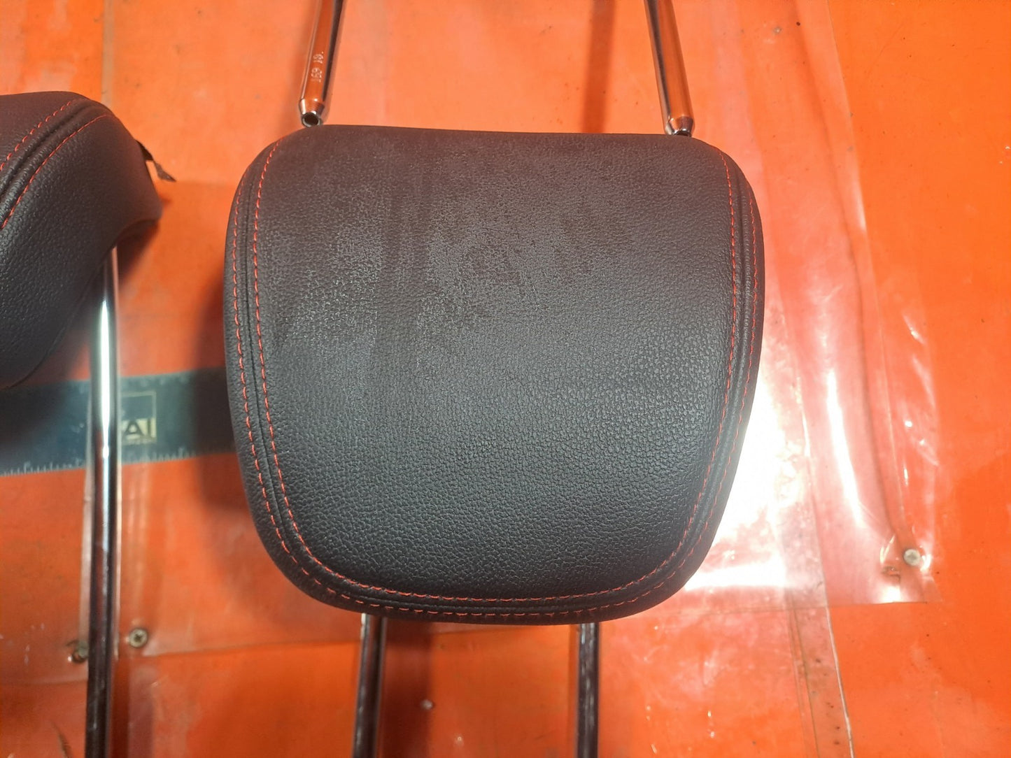 ✅FORD FIESTA ST-LINE X 1.5 DIESEL 2018 LEATHER HEADRESTS SET Warranty A332 - Image 2