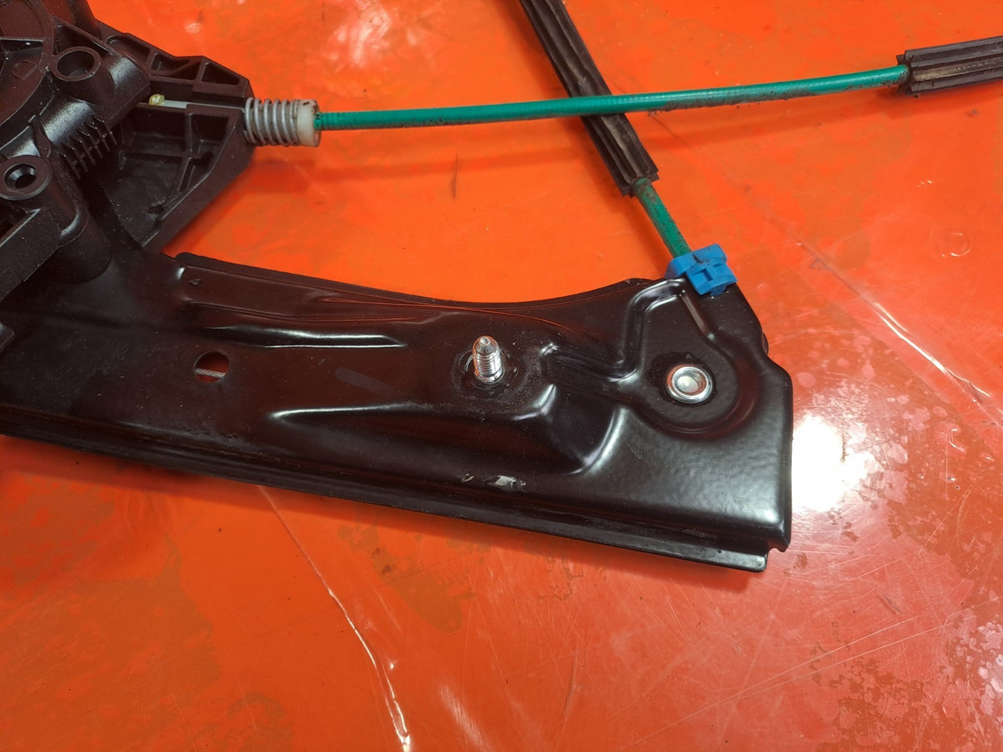 ✅BMW 118D F20 2.0 Diesel 2015 Front Left Window Regulator And Motor 7242561 A316 - Image 5