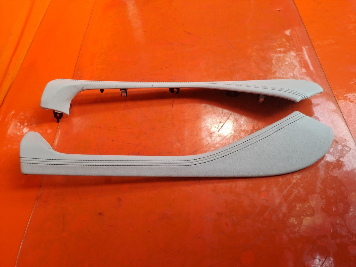 ebay-src:https://i.ebayimg.com/00/s/mtiwmfgxnjaw/z/nkcaaesw5glqdfw1/$_57.jpg
