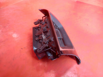 Renault Captur 1.6 Petrol 2023 Front Right Dashboard Air Vent 687605826R A392 - Image 6
