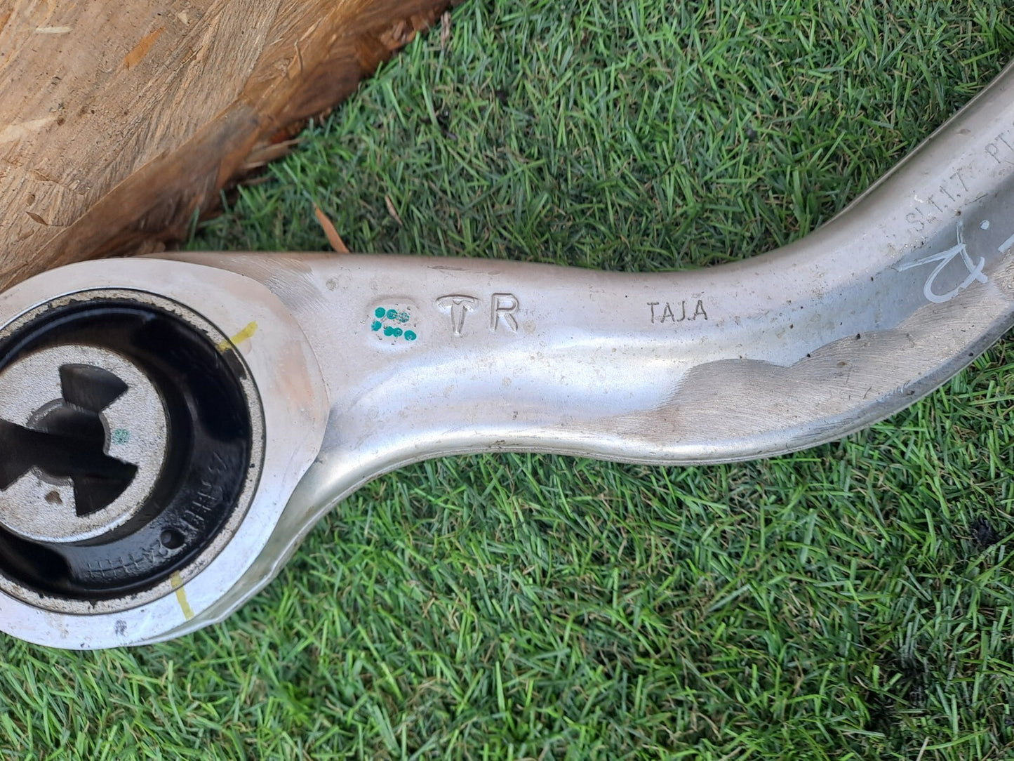 2024 TESLA MODEL 3 LONG FRONT RIGHT SUSPENSION CONTROL ARM 1344359-00-A A207 - Image 11