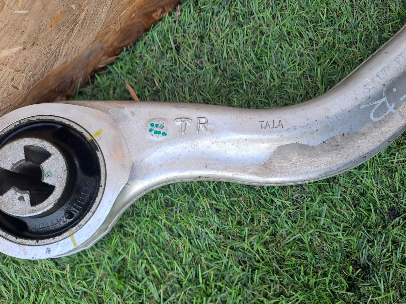 2024 TESLA MODEL 3 LONG FRONT RIGHT SUSPENSION CONTROL ARM 1344359-00-A A207 - Image 11