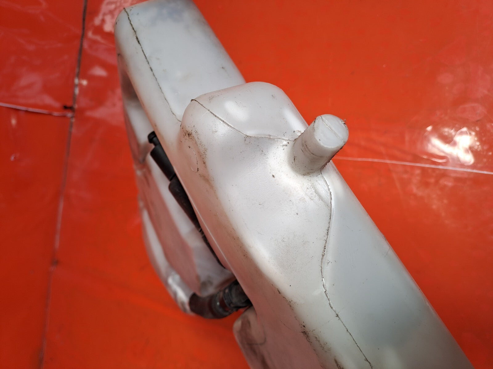 ✅AUDI A5 S LINE 2.0 PETROL 2010 WASHER BOTTLE TANK 8T0955453C Warranty A223 - Image 11