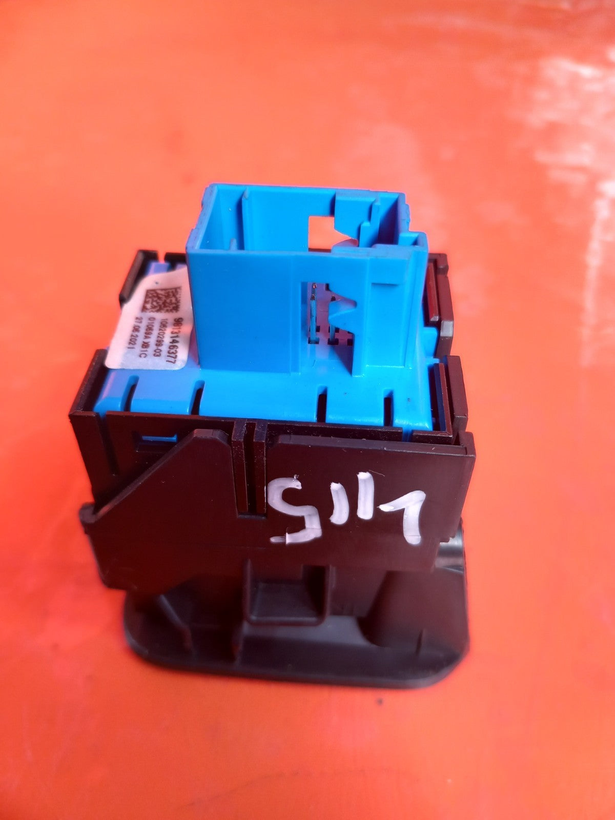 Citroen Berlingo 650 1.5 Diesel 2021 Handbrake Switch Button 9813146377 A415 - Image 6