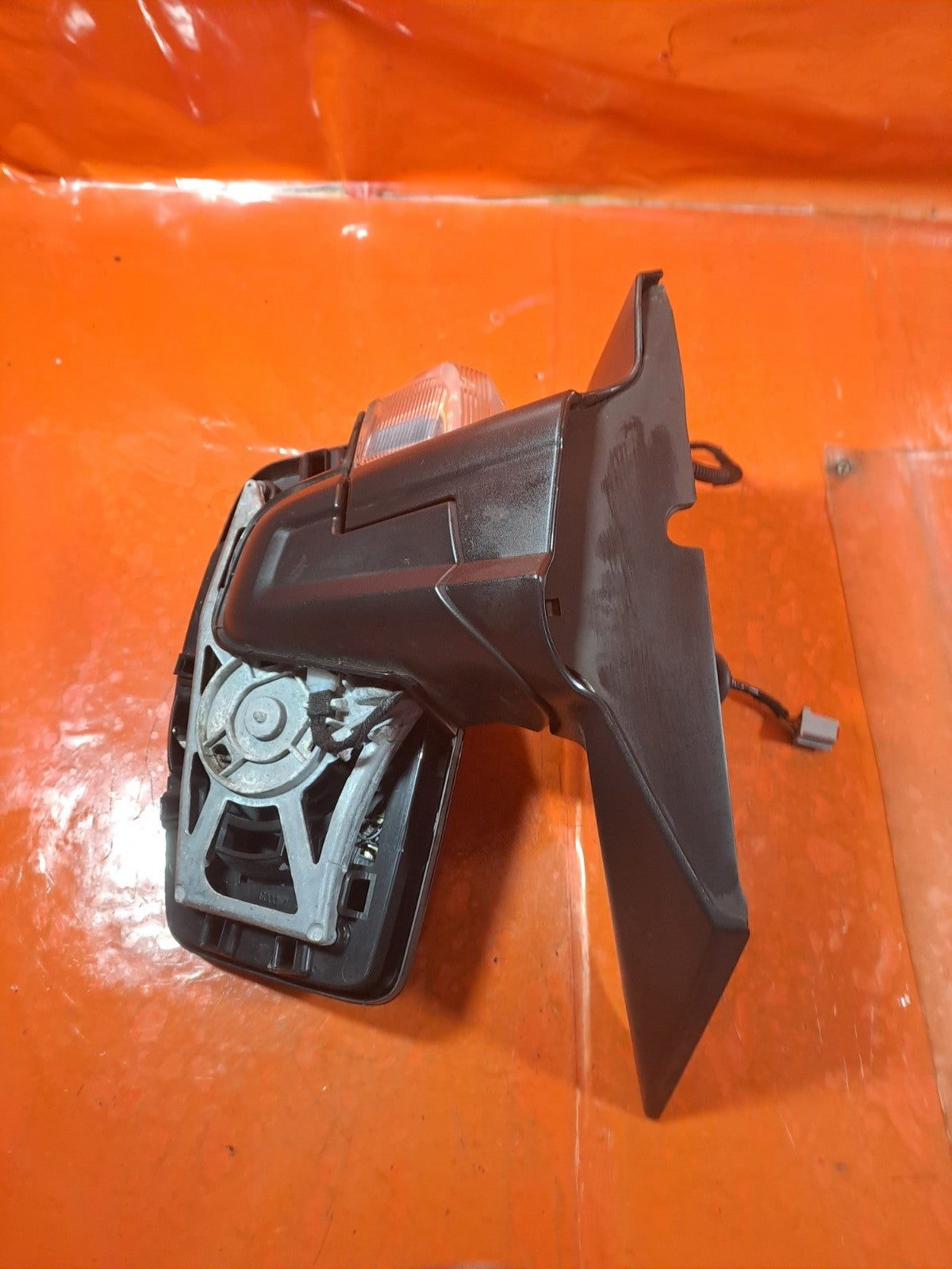 ebay-src:https://i.ebayimg.com/00/s/mtywmfgxmjaw/z/pdoaaeswezhpsasa/$_57.jpg