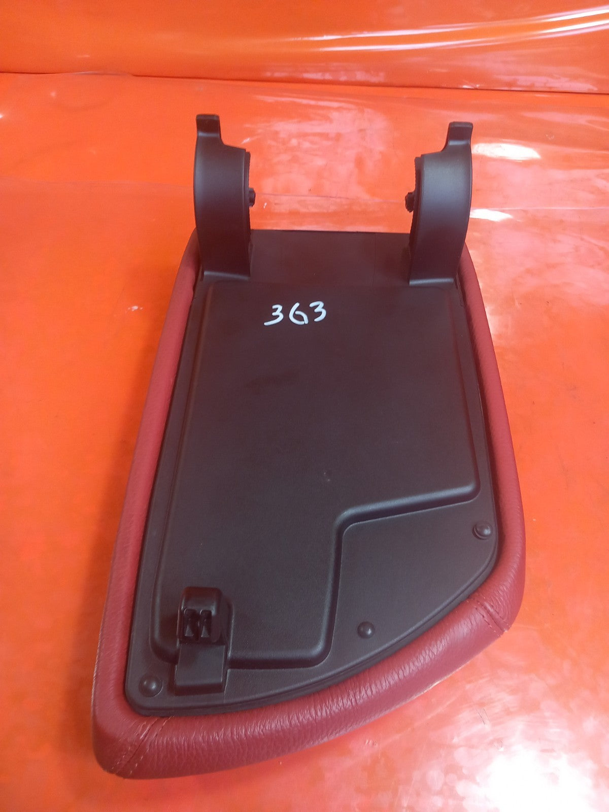 BMW F23 220D 2.0 Diesel 2016 Centre Console Armrest Red Warranty A363 - Image 9