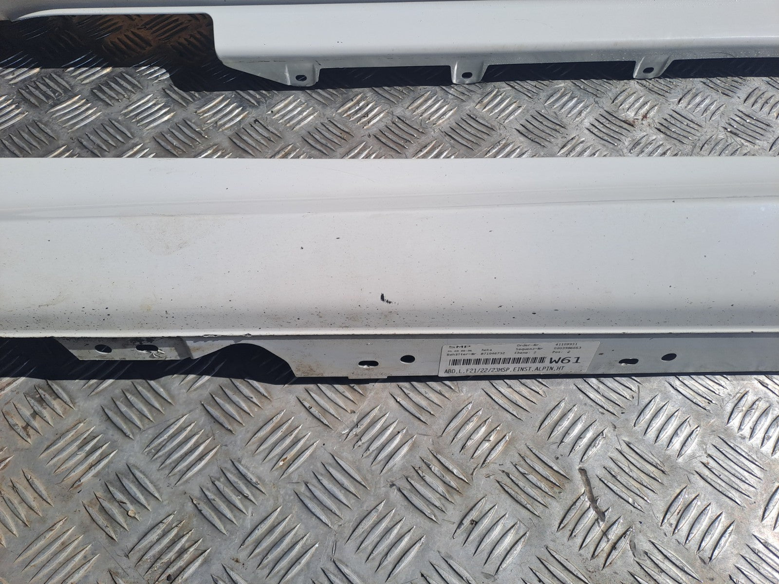 ✅BMW F21 118I M 1.6 PETROL 2015 SIDE SILL SKIRTS PAIR WHITE Warranty A298 - Image 6