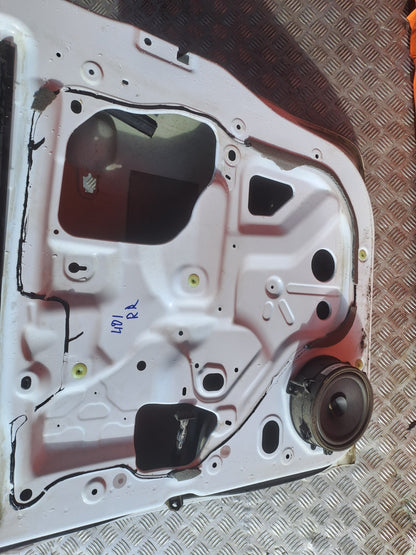 ebay-src:https://i.ebayimg.com/00/s/mtywmfgxmjaw/z/t~yaaeswuqvqk7am/$_57.jpg