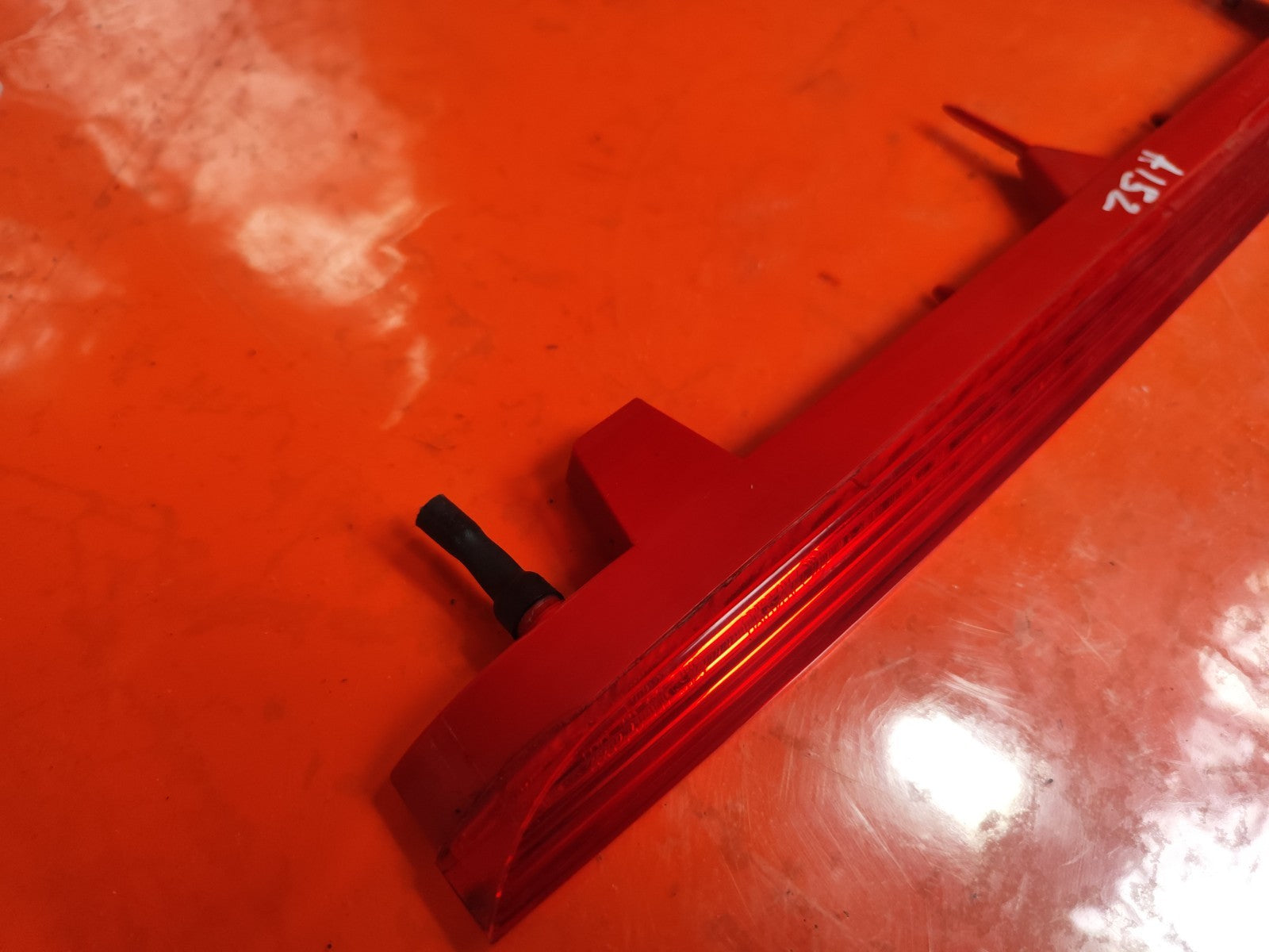 2016 Audi Q5 8R Rear Third Brake Light 8R0945097A Warranty A152 - Image 6