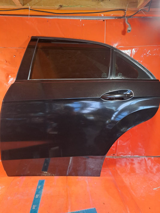 ✅MERCEDES E220 W212 2.1 DIESEL 2009 REAR LEFT DOOR BLACK 197 Warranty A314 - Image 1