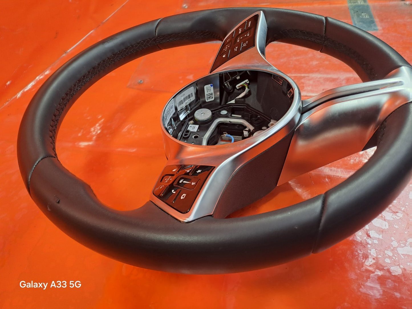 ✅MERCEDES A180 SPORT 1.3 PETROL 2025 STEERING WHEEL WITH PADDLES A0004606418 - Image 6
