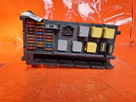 ✅2015 VW CRAFTER 2E 2.0D FUSE RELAY BOX A9065450201 + WARRANTY A278 - Image 1