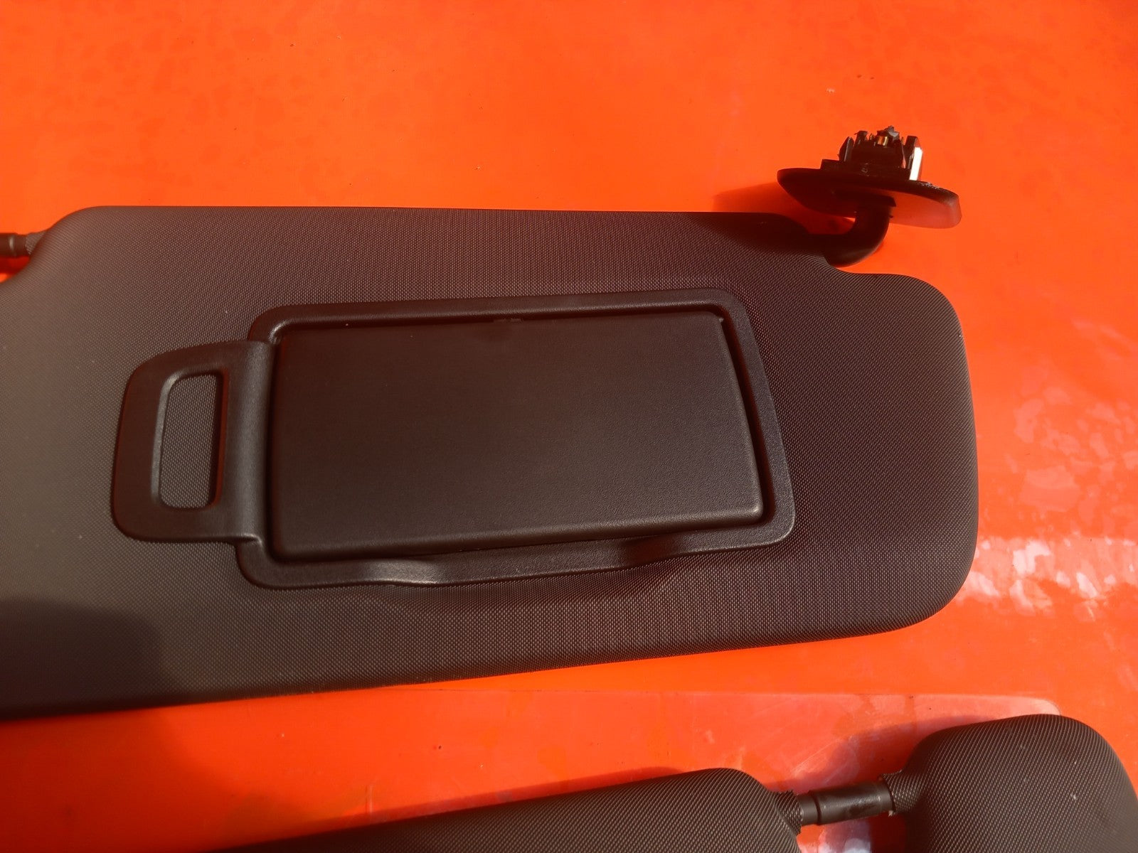 Renault Captur 1.6 Petrol 2023 Sun Visors Pair Black Warranty A392 - Image 5