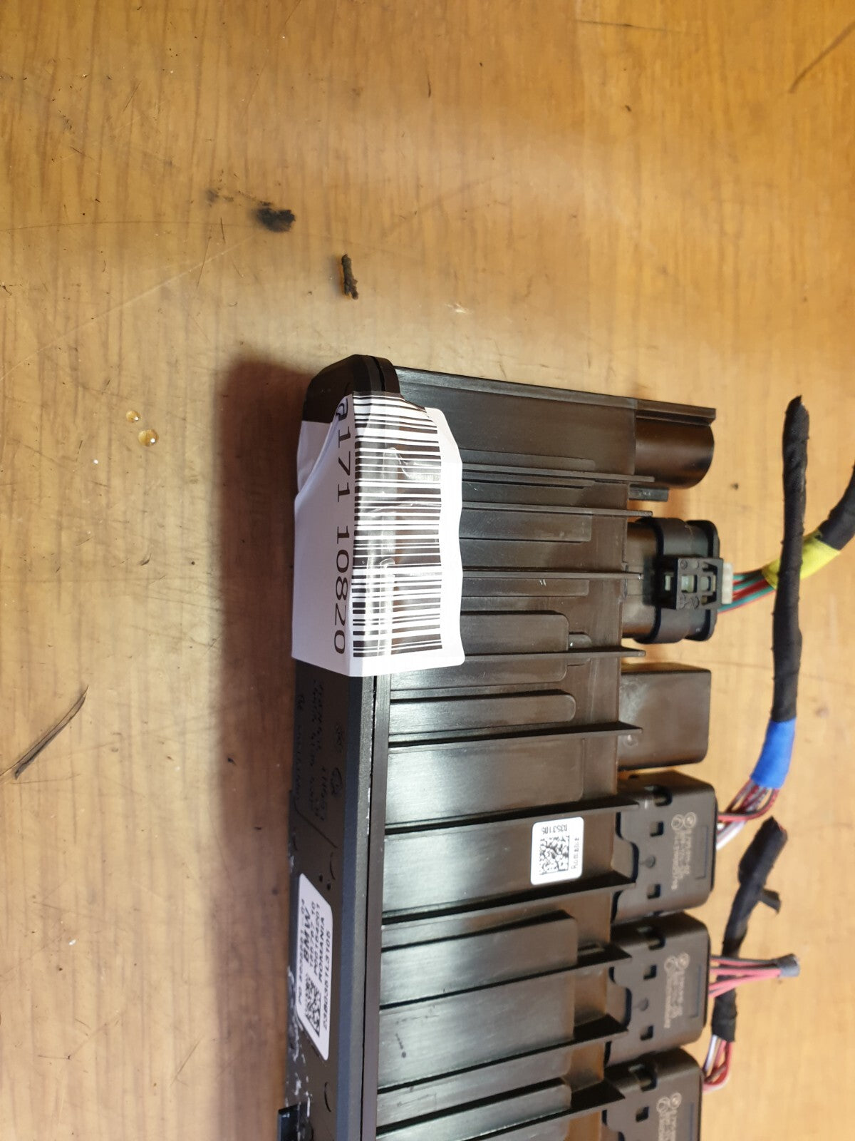 ebay-src:https://i.ebayimg.com/00/s/mtywmfgxmjaw/z/koaaaoswxv9msoqe/$_57.jpg